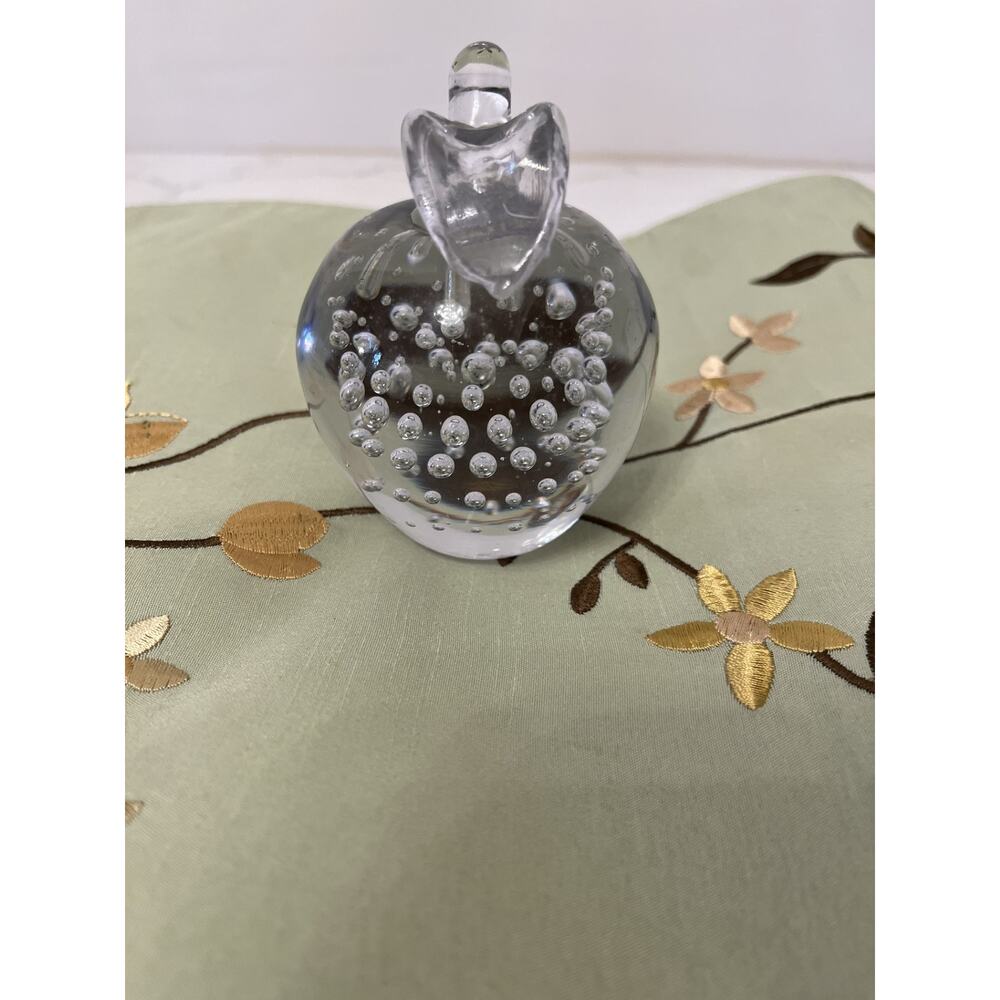 Vtg Art Glass Paperweight Apple Clear Control Bubbles Leaves